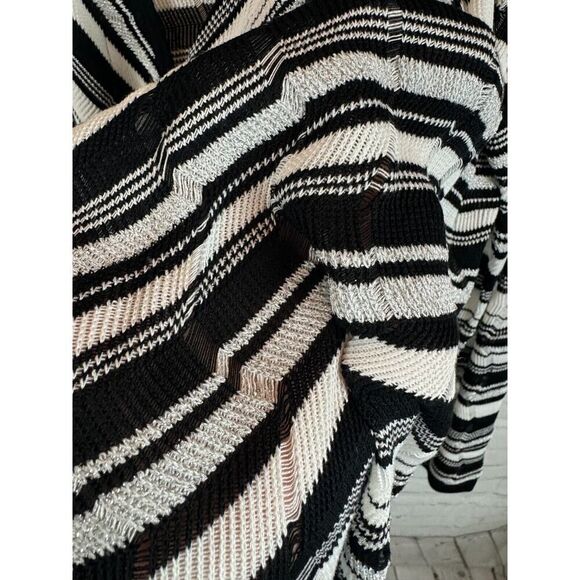 CHICO'S TRAVELERS black silver white knit open front cardigan sweater 1 M - Picture 4 of 8